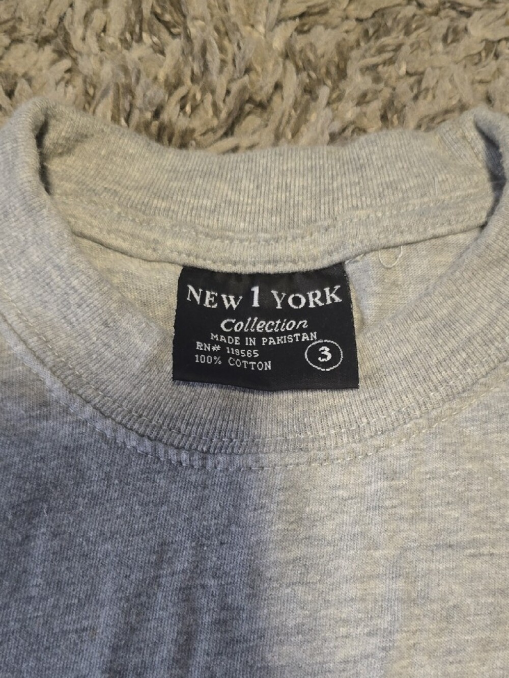 Classic Crew Neck Men’s T-Shirt - Light Gray - Picture 2 of 3